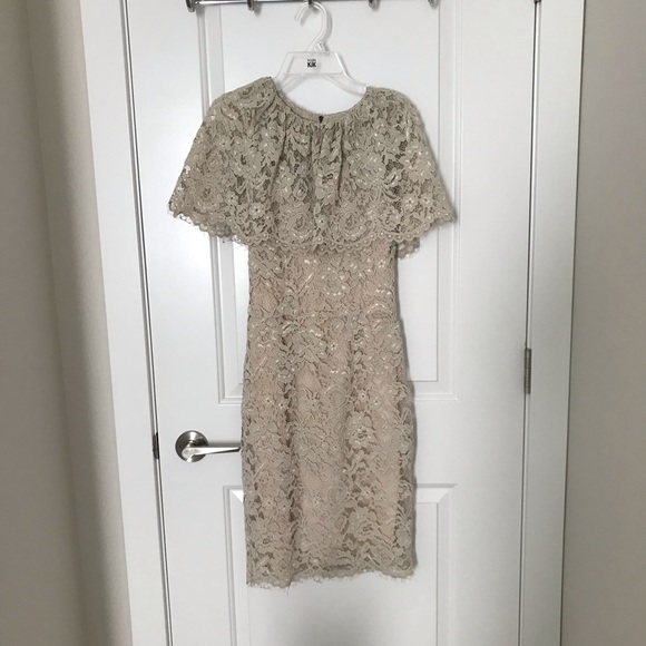 Lace midi dress - Picture 1 of 5